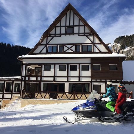 Chalet Alpina 모로에니 외부 사진