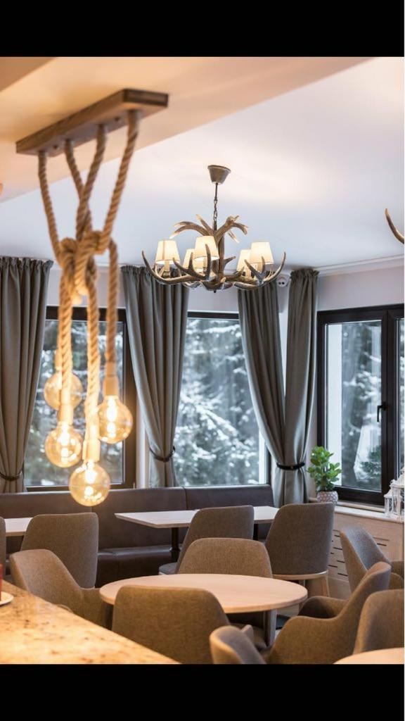 Chalet Alpina 모로에니 외부 사진
