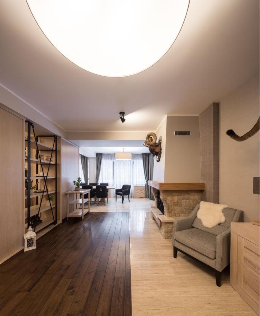 Chalet Alpina 모로에니 외부 사진